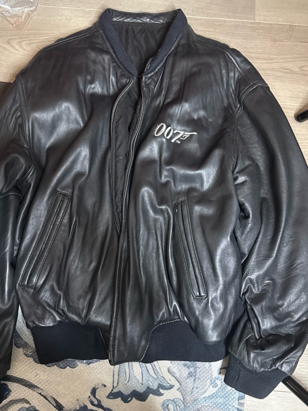1997 James Bond Tomorrow Never Dies Reversible Jacket